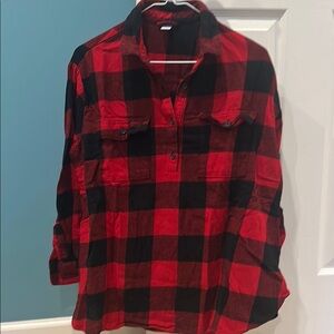 Old Navy Red and Black Plaid Maternity Shirt